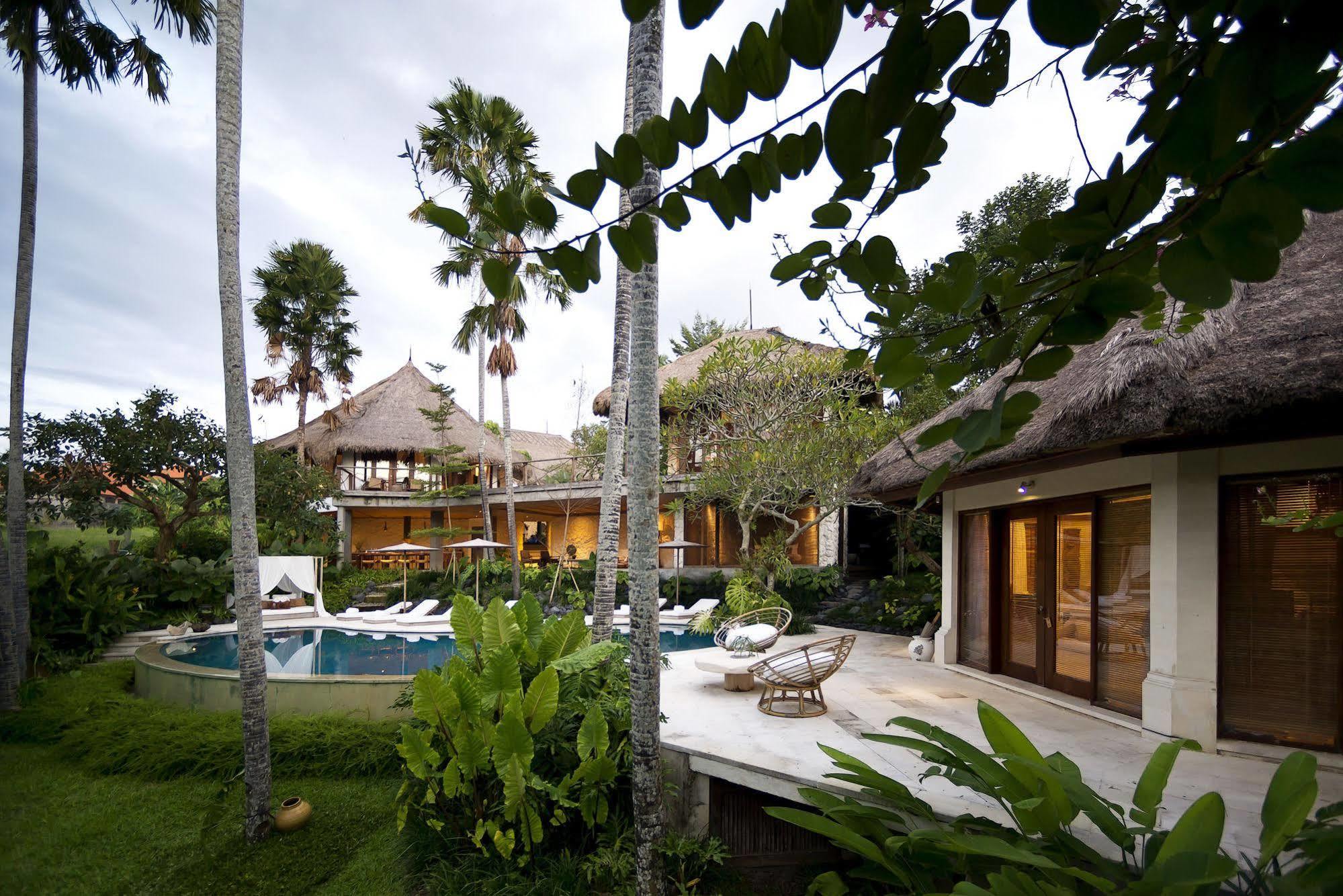 Planta Boutique Resort Canggu  Bagian luar foto
